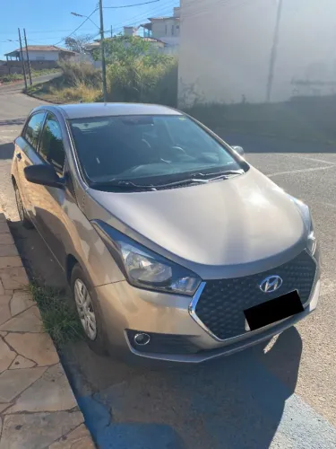 Hyundai HB20 Unique 1.0 Flex 12V Mec. 2019