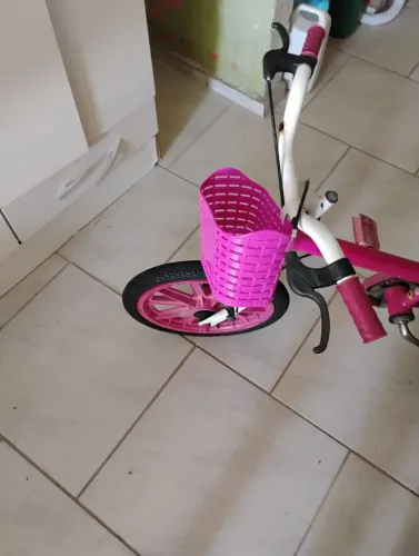 Vende se B8c8cletinha