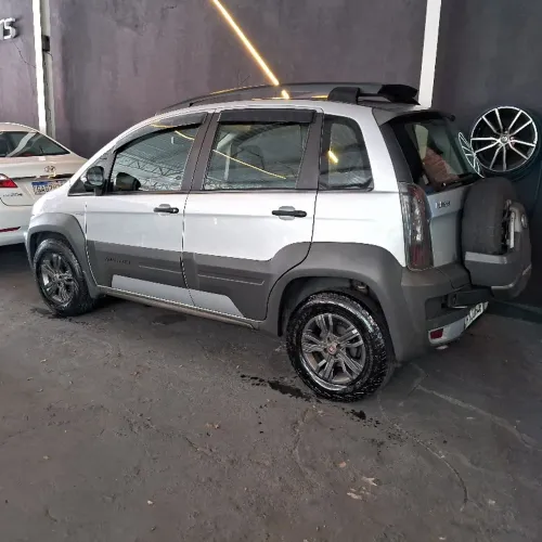 Fiat Idea Adv./ Adv.lock.dualogic 1.8 Flex 5P 2015