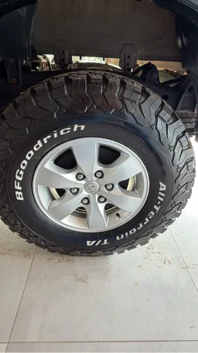 Jogo de Rodas Originais Toyota r16 + Pneus BFGoodrich All-Terrain 90%