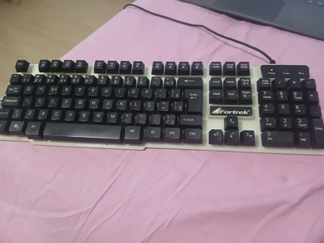 Vendo teclado fortrek