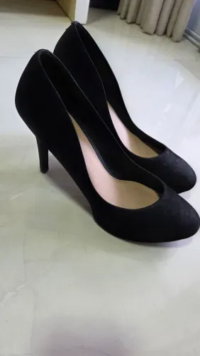 SCARPIN AREZZO PRETO NOBUCK 