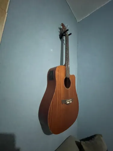 Tagima Dallas Mahogany 