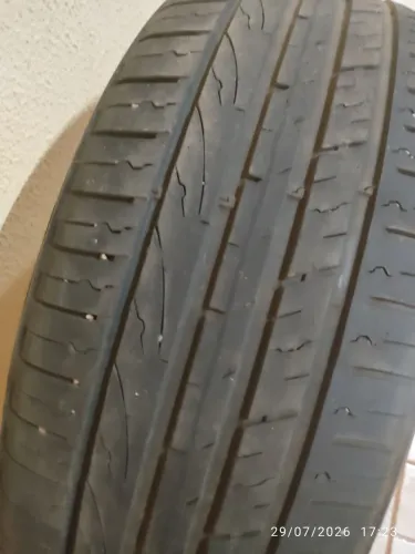 Vende-se pneus 235/60/18