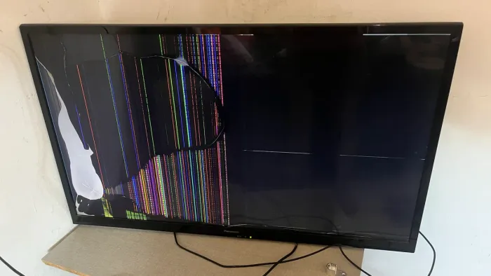 Tv Panasonic 39 polegadas para conserto ou retirada de peças