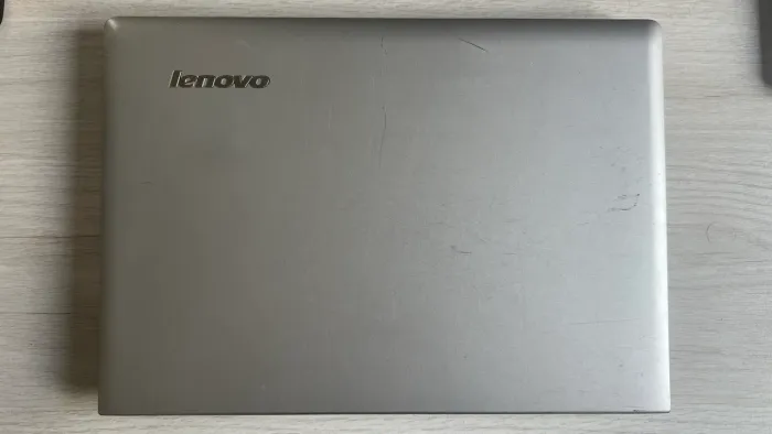 Notebook Lenovo i3 + SSD