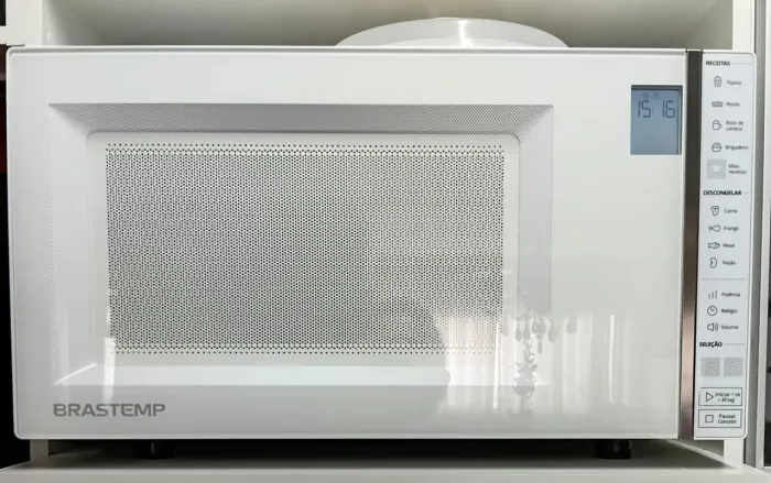 Vendo Microondas Brastemp 32 litros