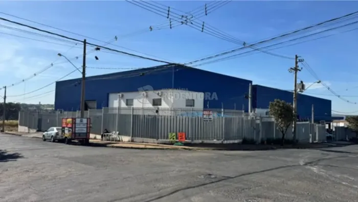 Salão Comercial para Locação com 720,00m² no bairro Vila Toninho