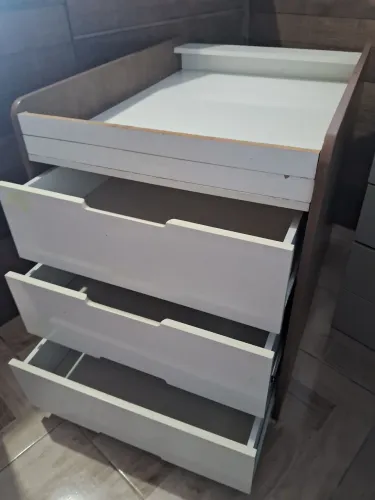 Cômoda com trocador 