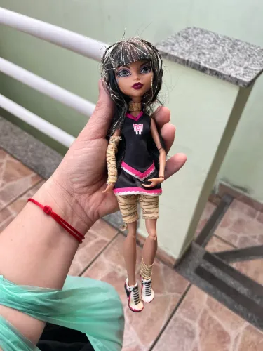 Boneca Monster High Cléo de Nile - Original Mattel - Completa com Roupa