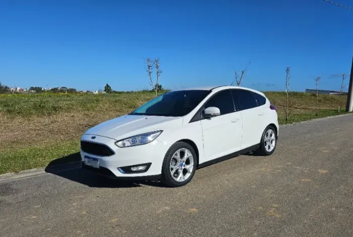 Ford Focus 2.0 16v/se/se Plus Flex 5P Aut. 2016