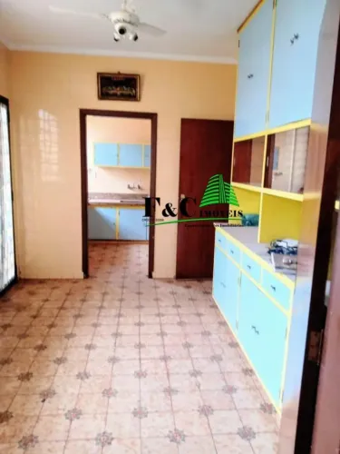 Casa para Venda em Araras, Centro, 5 dormitórios, 5 banheiros, 7 vagas