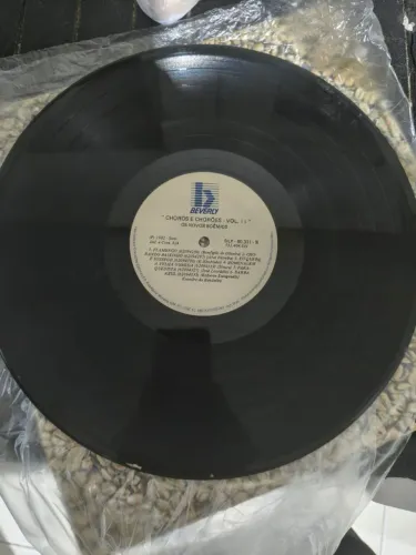 LP Vinil Antigo Choros e Chorões Vol. II - Os Novos Boêmios - 1982