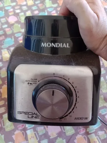 Liquidificador 1100 W Mondial funcionando - preço de desapego!