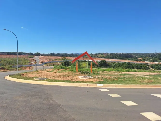 Terreno à venda, 382 m² por R$ 627.000 - Poste - Jundiaí/SP
