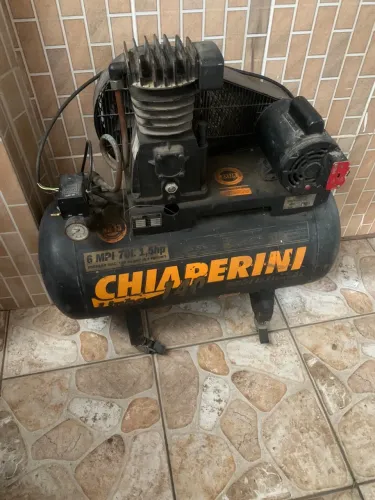 Compressor de Ar de Média Pressão 6 pés/70L - Motor Monofásico de 1.5 HP