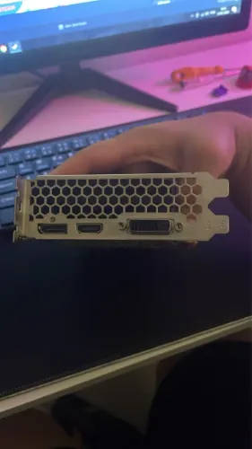 GTX 1050ti 4gb Palit Seminova - Pouco Usada