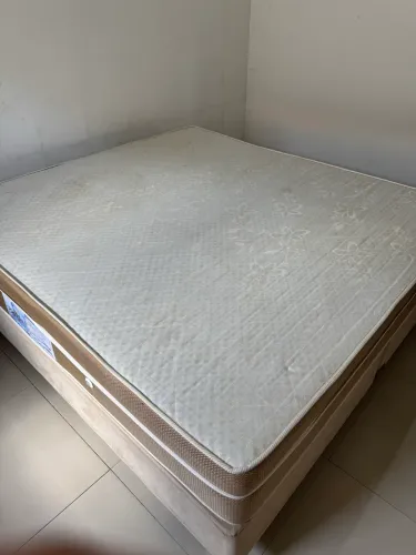 Cama magnética e massageadora