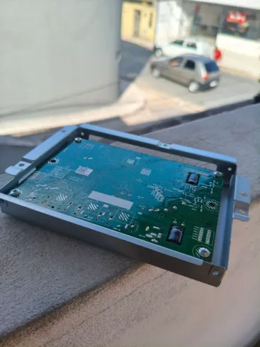Placa Monitor Kg240y Me.rt2557.eb581