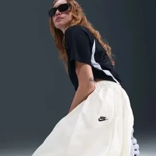 Saia Nike