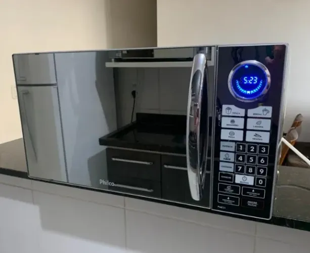 Forno de micro-ondas Philco PME31 30L