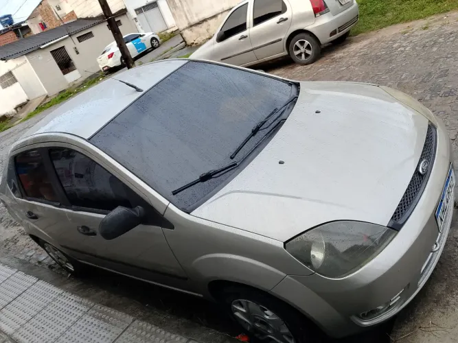Ford Fiesta Sed. Personnalite 1.0 8V 4P 2006