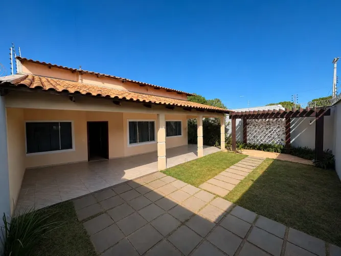 Uma casa completa para viver bem na 1006 Sul