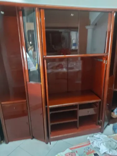 Estante de sala
