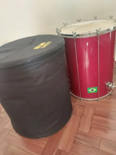 Instrumentos de samba e pagode