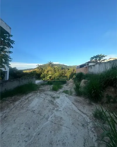 Lote no Condomínio Ouro Verde em Betim, com os fundos para área de preservação, 500m