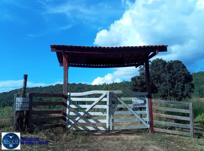 Chácara à Venda em Itaberaí-GO | 3 Alqueires com Cachoeira e Riacho