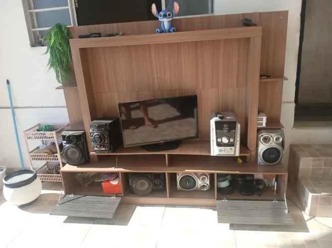 Estante Home top