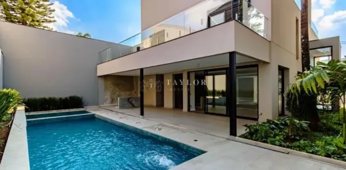 Casa com 4 quartos à Venda, Jardim Luzitânia - São Paulo