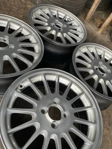 Vendo Rodas aros 16 furação 4x100 
