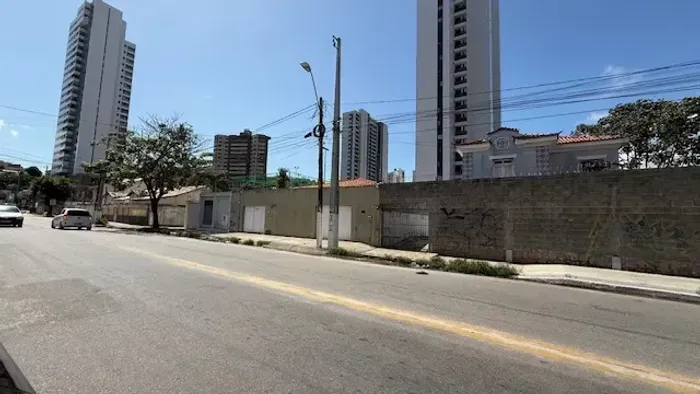 Imóvel para venda com 332 metros quadrados em Petrópolis - Natal - RN