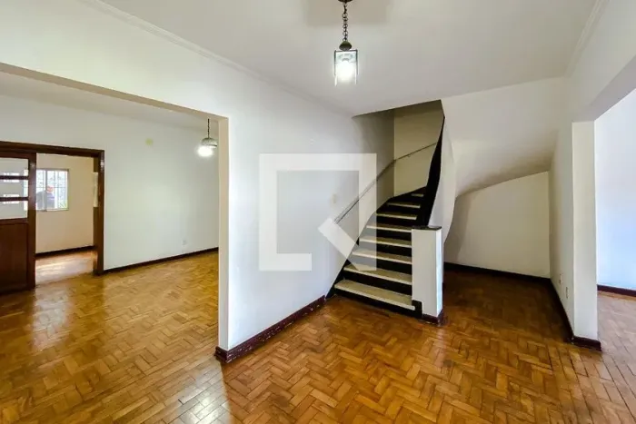 Casa à Venda - Vila Mariana, 3 Quartos, 256 m2