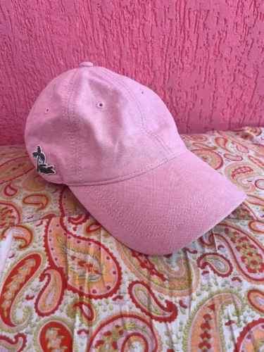 Bone lacoste coqueiro raridade, vendendo pois nao uso mais.