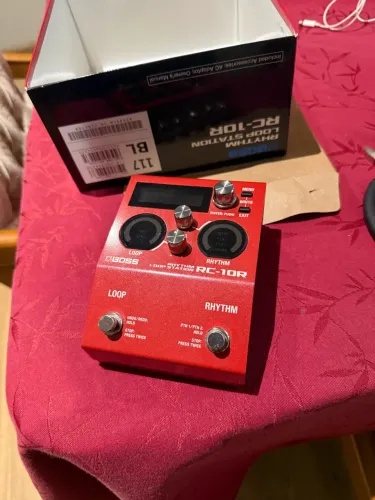 Boss rc10r Loopstation