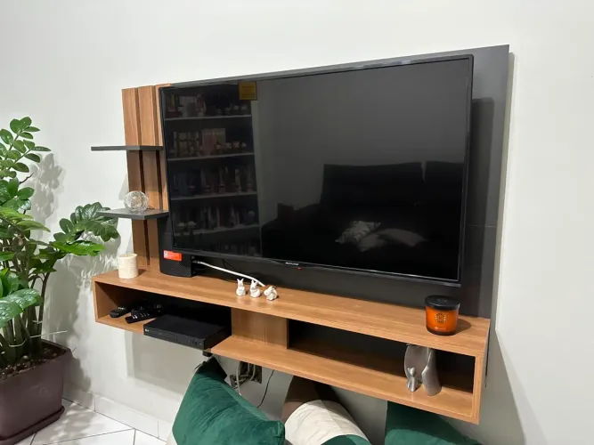 TV Multilaser 42? Full HD + Fire TV Stick Amazon + Painel