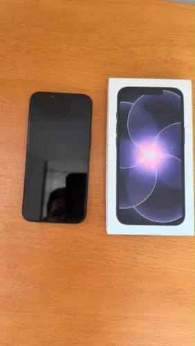 iPhone 17e 256 black