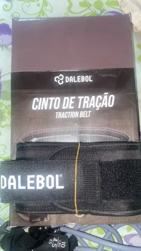 Cinto de tração novo na caixa 