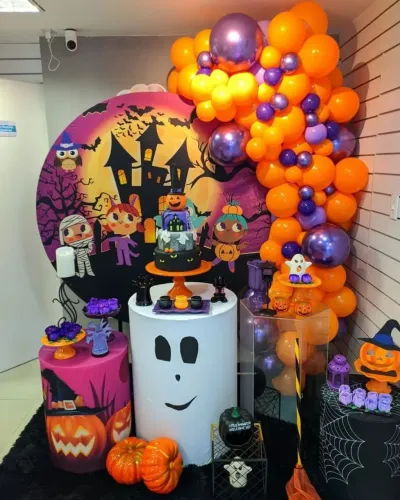 Decoração para festas com personagem vivo