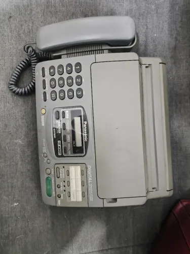 Panasonic KX-F890 Aparelho de fax com telefone SEM FIO
