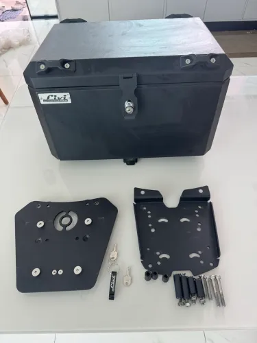 Baú de moto central Livi 50l Alumínio + Suporte semi-novo