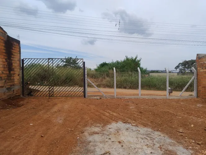 Alugo Espaços em Lote Comercial | 360m² Divisível | Ideal p/ Depósito ou Maquinário