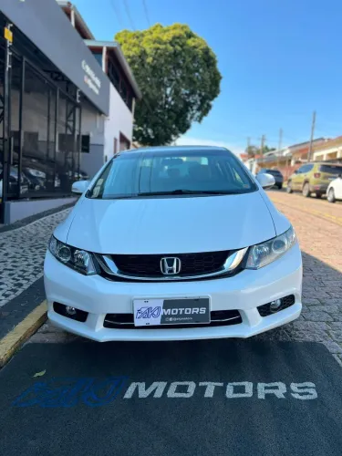 Honda Civic Sedan LXR 2.0 Flexone 16V Aut. 4P 2016