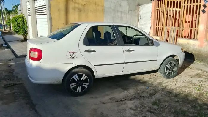 Fiat Siena Tetrafuel 1.4 MPI Fire Flex 8V 4P 2007