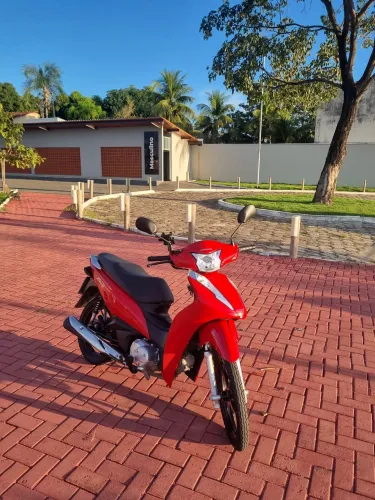 Vendo biz 125cc 2024