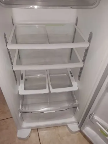 Geladeira consul frosfree 