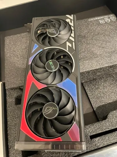 RTX 4060 TI Rog Strix